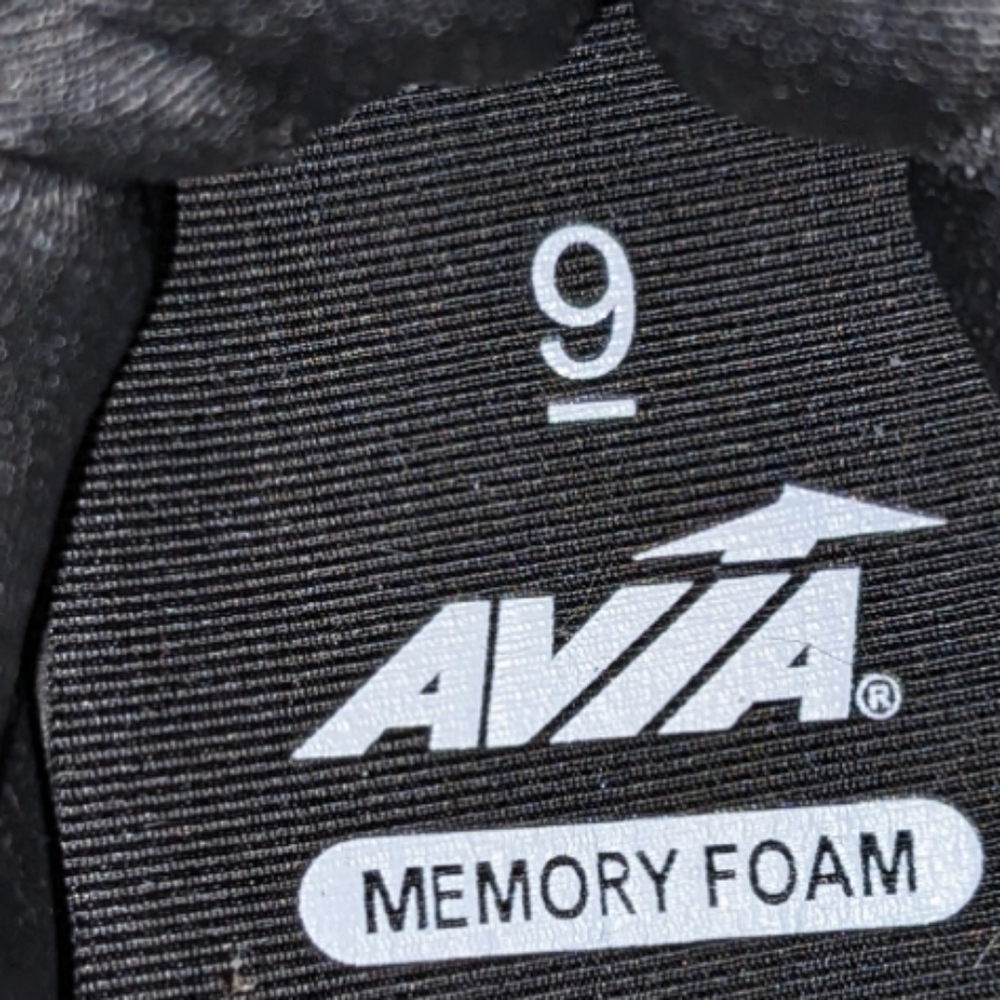 Women's Black & White Avia Memory Foam Athletic Lightweight Sneakers Shoes NWT - Picture 5 of 11